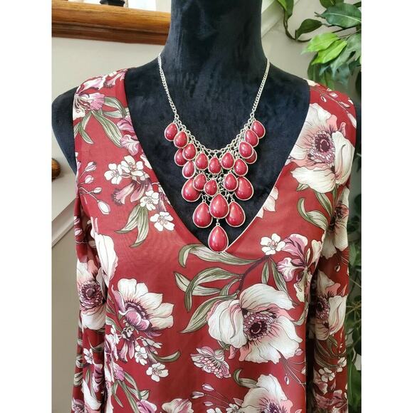 Forever21 Women's Red Polyester V-Neck Cold Shoulder Sleeve Knee Length Dress S - Picture 2 of 11